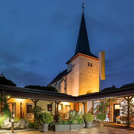 Land-hotel Zum Schwan, Garni E-ladestationen, Naehe Phantasialand Naehe Palmenparadies Euskirchen 3*