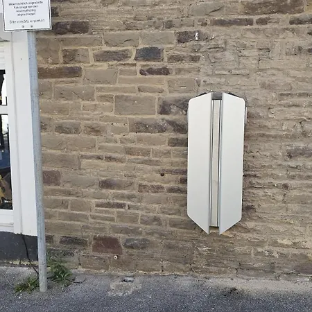 Land-Hotel Zum Schwan, Garni E-Ladestationen, -Spaetanreise Moeglich-, Naehe Phantasialand Naehe Palmenparadies Euskirchen Отель