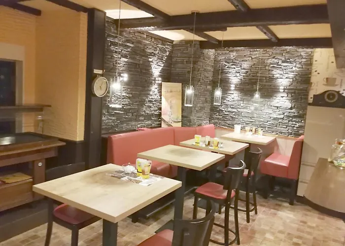 维勒斯威特-麦特尼赫加尼施万酒店 酒店 3*