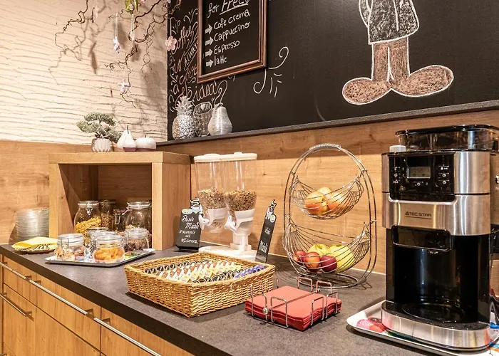 Land-hotel Zum Schwan, Garni E-ladestationen, -spaetanreise Moeglich-, Naehe Phantasialand Naehe Palmenparadies Euskirchen Hotel