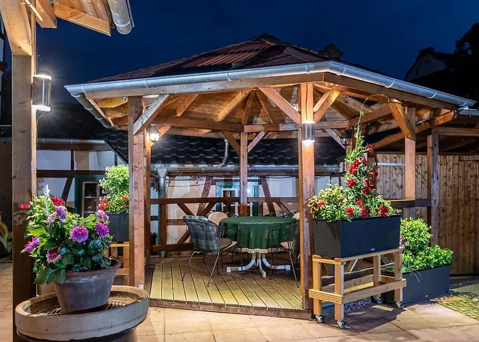 Land-Hotel Zum Schwan, Garni E-Ladestationen, -Spaetanreise Moeglich-, Naehe Phantasialand Naehe Palmenparadies Euskirchen