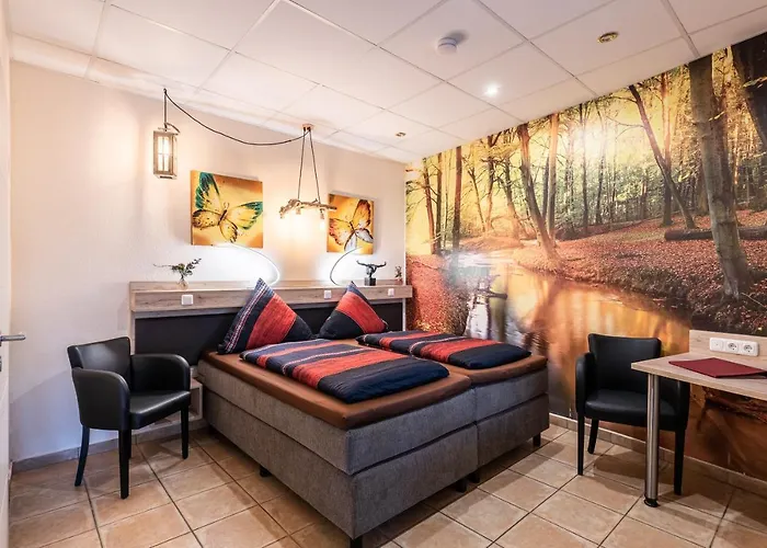 Ξενοδοχείο Land-Hotel Zum Schwan, Garni E-Ladestationen, -Spaetanreise Moeglich-, Naehe Phantasialand Naehe Palmenparadies Euskirchen 3*