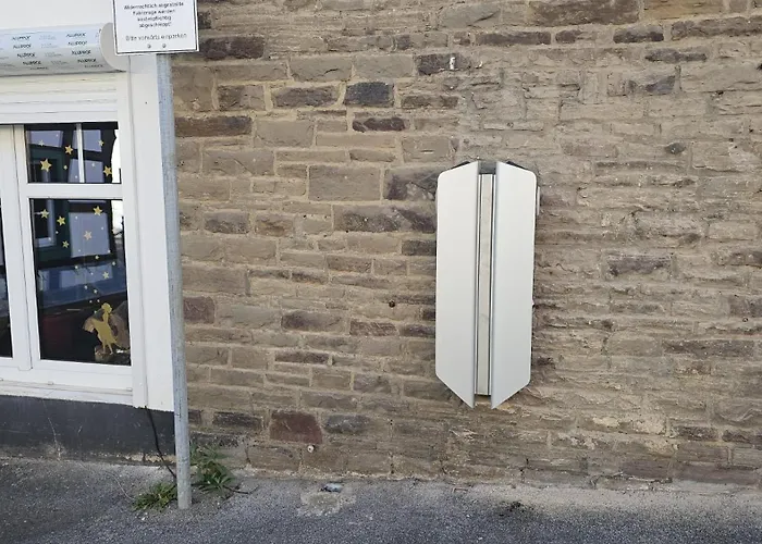 Land-hotel Zum Schwan, Garni E-ladestationen, -spaetanreise Moeglich-, Naehe Phantasialand Naehe Palmenparadies Euskirchen Hotel