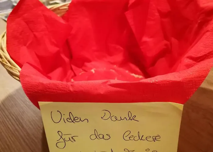 Land-hotel Zum Schwan, Garni E-ladestationen, -spaetanreise Moeglich-, Naehe Phantasialand Naehe Palmenparadies Euskirchen Hotel