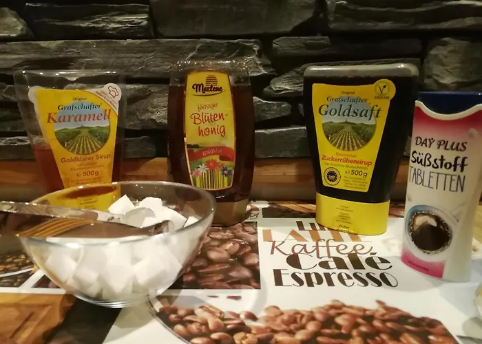 Land-Hotel Zum Schwan, Garni E-Ladestationen, -Spaetanreise Moeglich-, Naehe Phantasialand Naehe Palmenparadies Euskirchen Ξενοδοχείο 3*